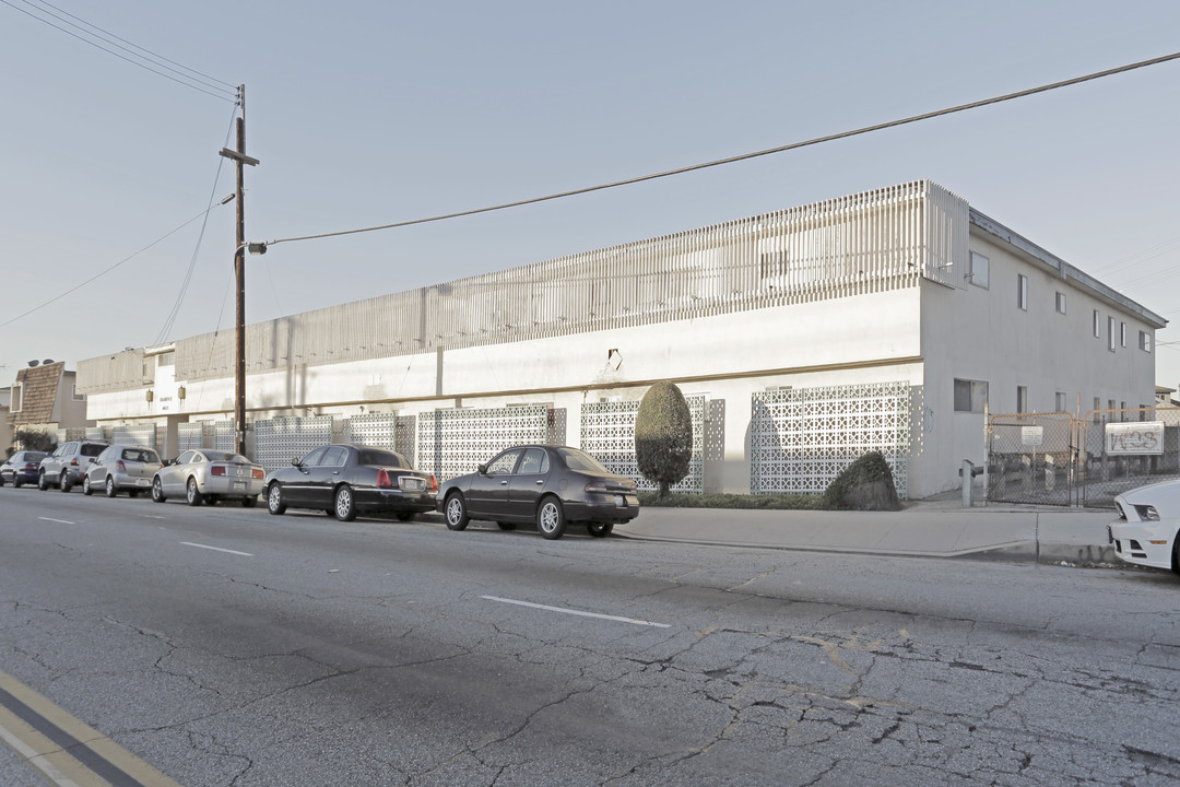 Shamrock in Torrance, CA - Building Photo