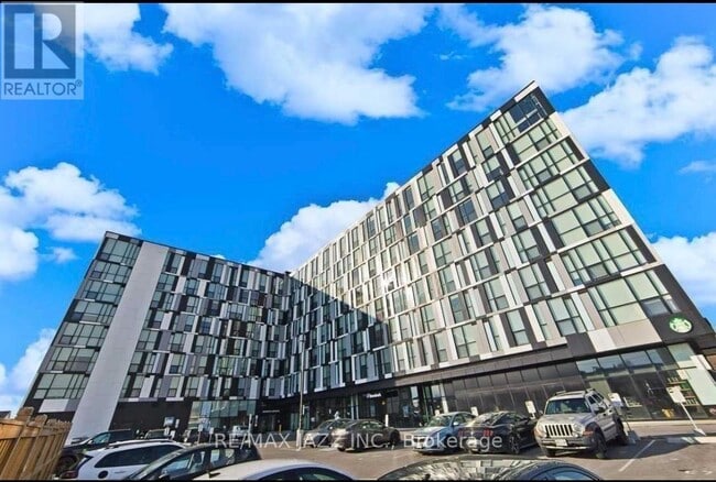 property at 1900 Simcoe St N