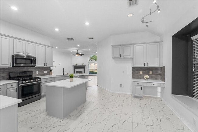 property at 11543 Valley Pike Ct