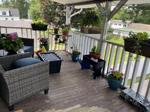 127 Jefferson St, Unit 2 in Saratoga Springs, NY - Building Photo - Building Photo