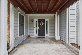 985 Hollymeade Cir in Newport News, VA - Building Photo - Building Photo