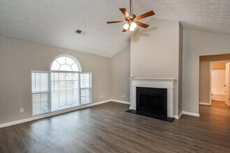 4949 Lake Park Ln in Acworth, GA - Building Photo - Building Photo
