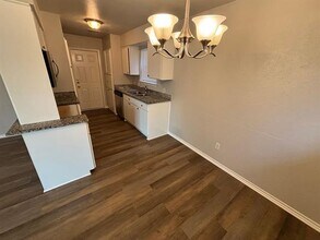 4002 Fairbanks Ct in Irving, TX - Building Photo - Building Photo