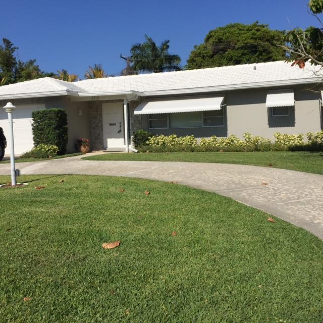 property at 2710 SW 6th St