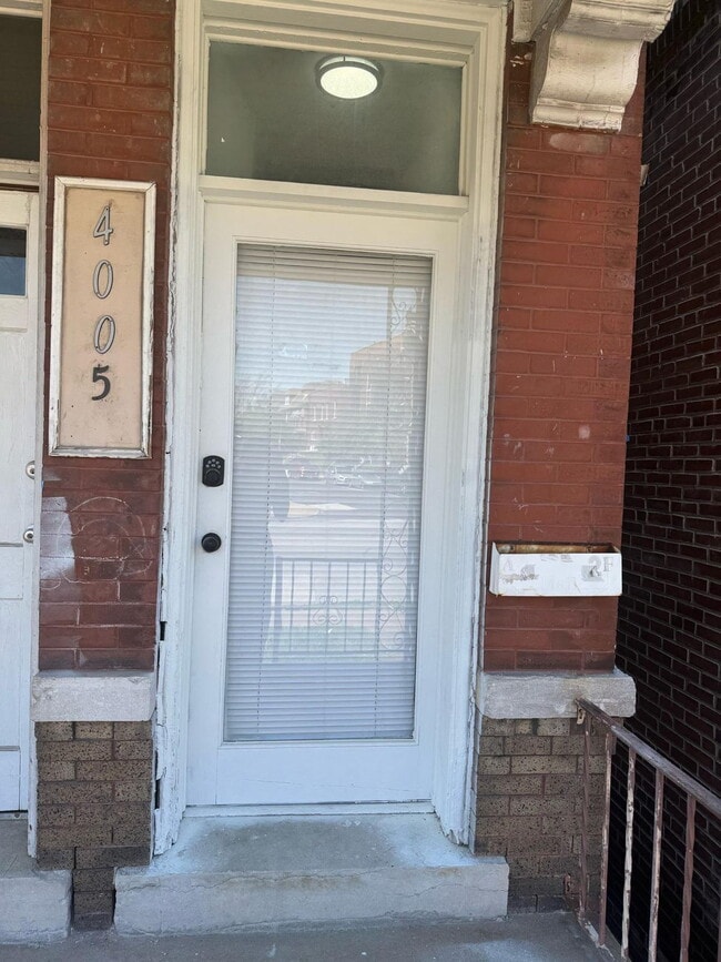 4005 S Grand Blvd in St. Louis, MO - Building Photo - Building Photo