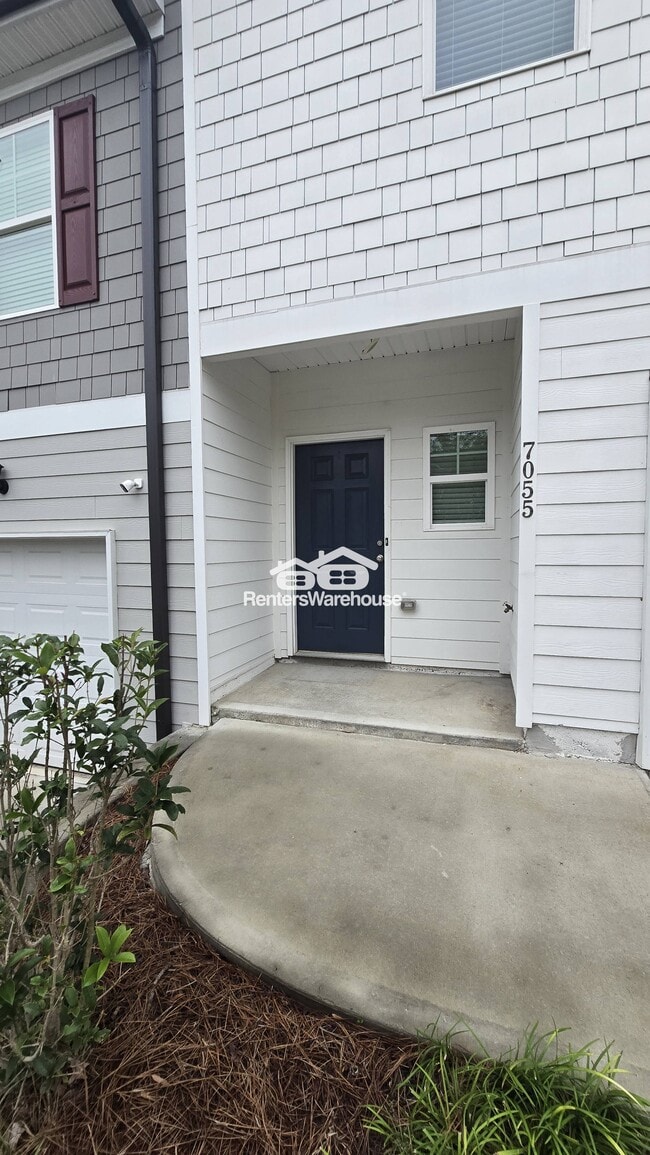 7055 Mimosa Blf in Stonecrest, GA - Building Photo - Building Photo