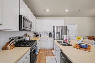 18240 Caffey Dr in Parker, CO - Building Photo - Building Photo