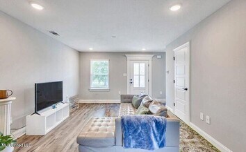 13227 Willow Oak Cir in Gulfport, MS - Building Photo - Building Photo