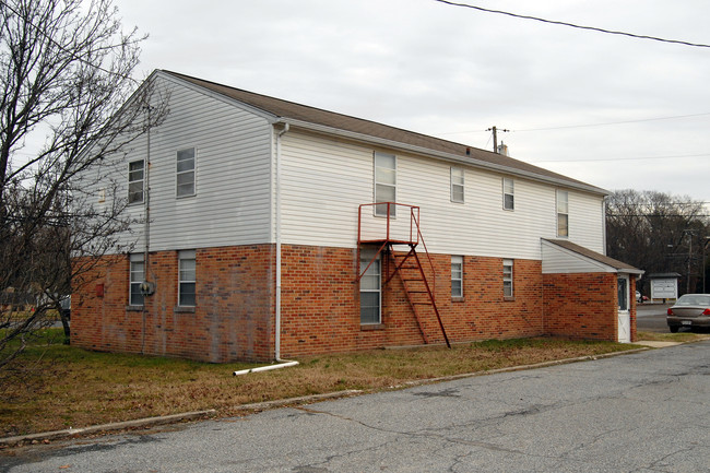 Berlin Court Apartments in Berlin, NJ - Building Photo - Building Photo