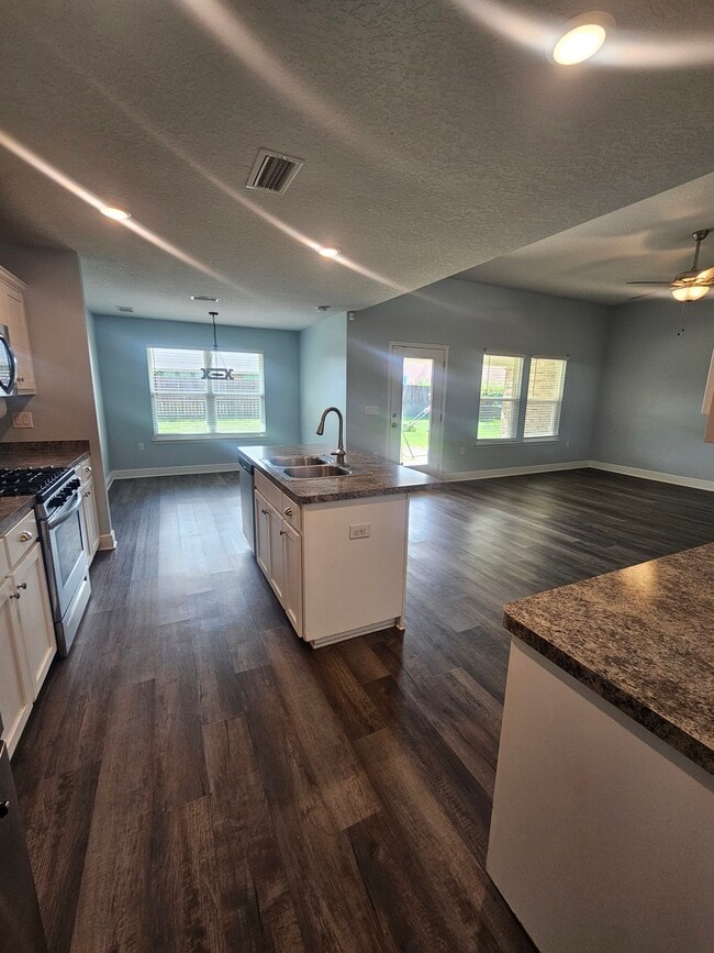 4487 Fort Wagner Rd in Milton, FL - Building Photo - Building Photo