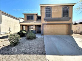 16585 W Latham St in Goodyear, AZ - Building Photo