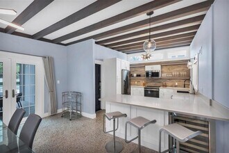 1116 Westway Dr in Sarasota, FL - Building Photo - Building Photo