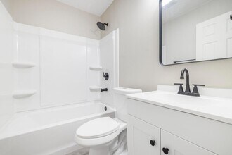 3810 Memorial Blvd in Kingsport, TN - Building Photo - Building Photo