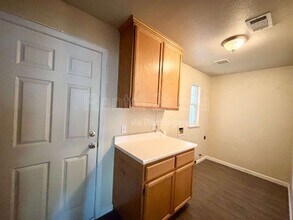 736 Redwing Dr in Merced, CA - Building Photo - Building Photo