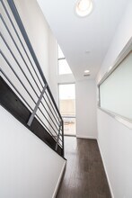 1442 N 7th St, Unit 2 in Philadelphia, PA - Building Photo - Building Photo