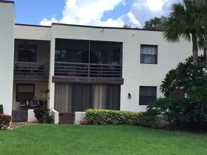 5052 Marsh Field Rd-Unit -9 in Sarasota, FL - Building Photo - Building Photo