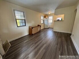 9 Dudley St, Unit C in Arlington, MA - Building Photo