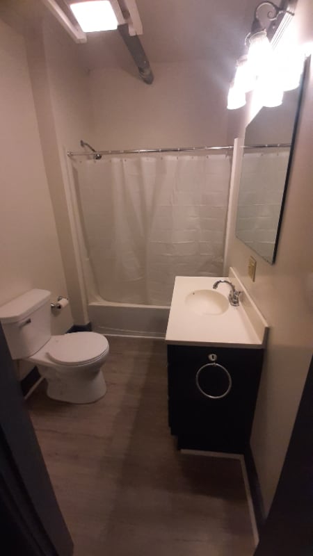 1400 Wheeling Ave, Unit A in Muncie, IN - Foto de edificio - Building Photo