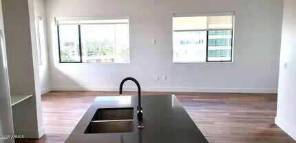 3131 N Central Ave in Phoenix, AZ - Building Photo - Building Photo