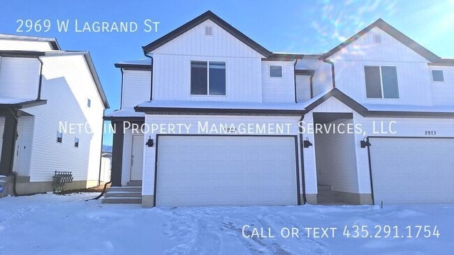 property at 2969 W LaGrand St