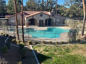 2111 Sealion Dr in Las Vegas, NV - Building Photo