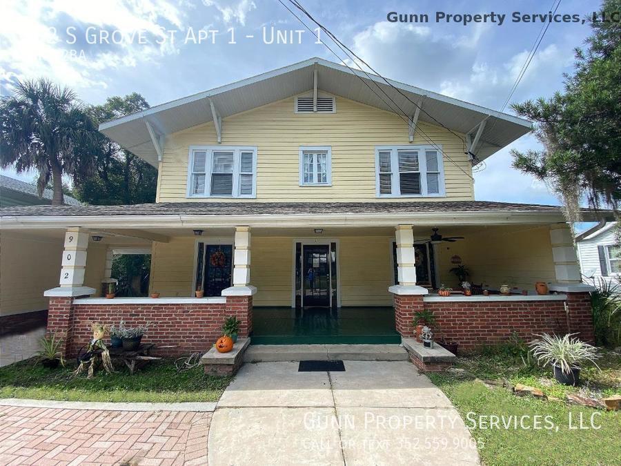 902 S Grove St-Unit -Unit 1 in Eustis, FL - Building Photo