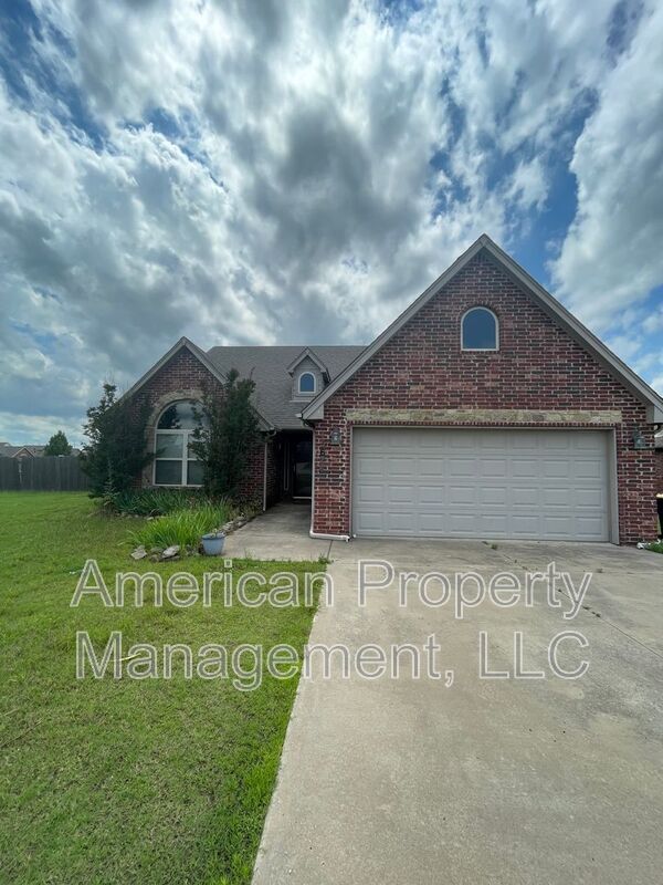 property at 15624 S Birch Ave