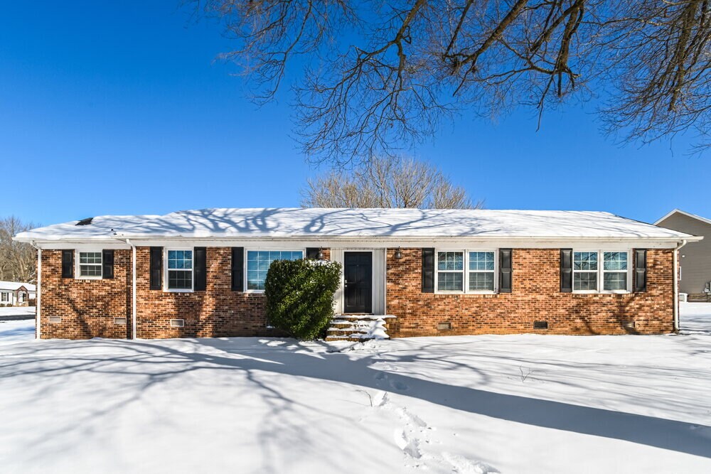 717 Goose Creek Dr in Indian Trail, NC - Building Photo