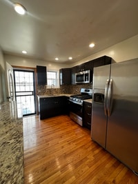 1650 S Bailey St photo'