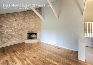 706 Concord Ln in Barrington, IL - Building Photo - Building Photo