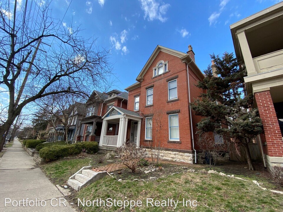 46 W Starr Ave in Columbus, OH - Foto de edificio