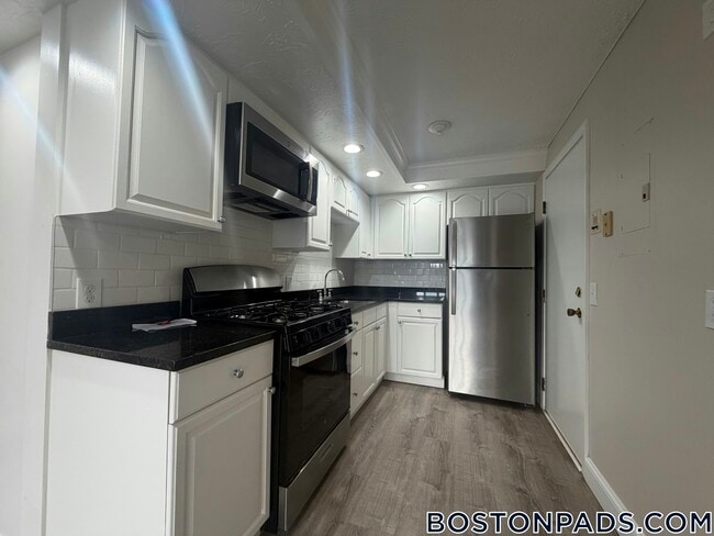 17 Kenmar Dr, Unit 31