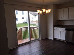 5514 Crenton Dr in Westerville, OH - Building Photo - Building Photo