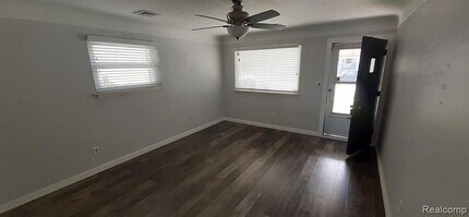 1516 Marion Ave in Lincoln Park, MI - Building Photo - Building Photo