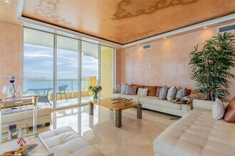 17875 Collins Ave, Unit 4001 in Sunny Isles Beach, FL - Building Photo - Building Photo