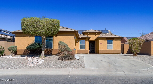 property at 25564 W Magnolia St