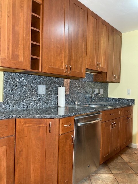 9400 Old Cedar Ave S, Unit 239 in Bloomington, MN - Building Photo - Building Photo