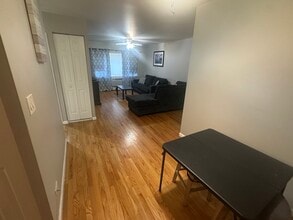 7854 S South Shore Dr in Chicago, IL - Building Photo - Building Photo