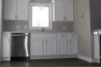 8925 Golfview Dr in Orland Park, IL - Building Photo - Building Photo