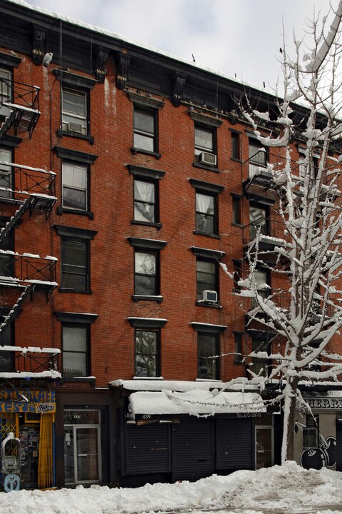439 E 439 St in New York, NY - Building Photo