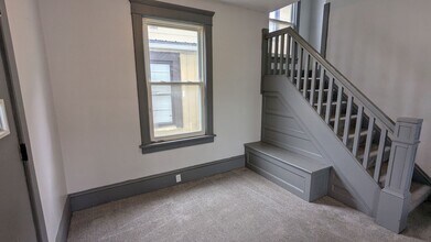 716 Navarre Rd SW in Canton, OH - Building Photo - Building Photo