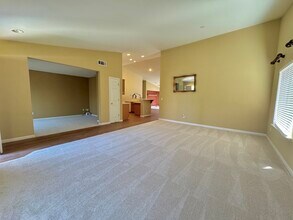 5133 Trailridge Way in Antioch, CA - Building Photo - Building Photo