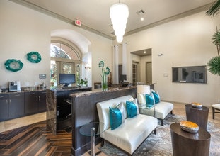 The Enclave in Jacksonville, FL - Building Photo - Building Photo