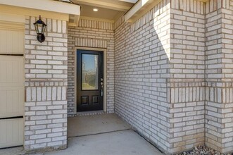 316 Lowery Oaks Trl in Fort Worth, TX - Building Photo - Building Photo