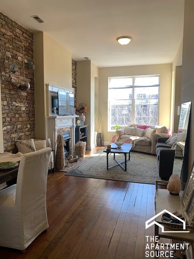 1738 W Huron St, Unit F3