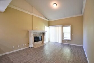 42240 71st St W in Lancaster, CA - Building Photo - Building Photo