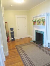 11 Burnside Ave, Unit 1 in Somerville, MA - Building Photo - Building Photo