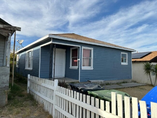 property at 311 S 6th St