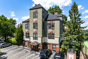 320-324 Angell St Apartments