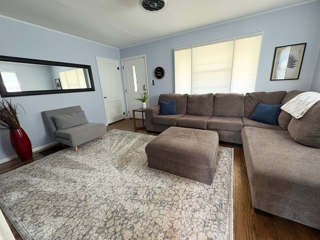 property at 319 S Porter St